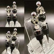 Load image into Gallery viewer, Elegance Wine Stoppers